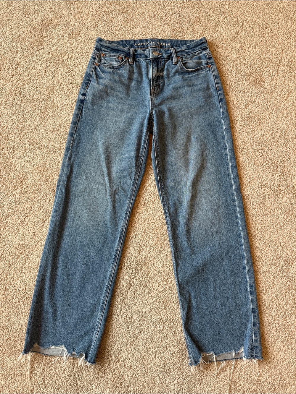 American Eagle Curvy High Rise Stovepipe Medium Wash Cut Off Jeans - Picture 3 of 9